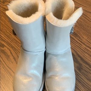RARE Bailey I Do! Uggs - size 9